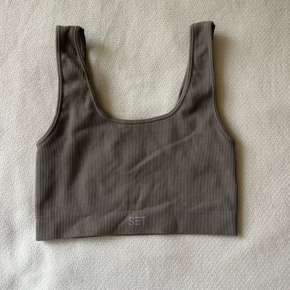 SET Active Box Cut Bra